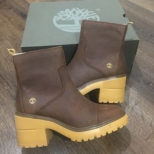 silver blossom ankle boot for women in black